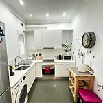 Rooms Aribau Bed and breakfast Barcelona