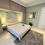 Bed and breakfast Rooms Aribau *
