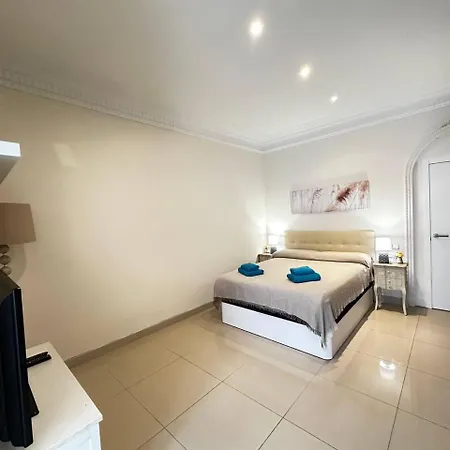 Rooms Aribau Bed and breakfast *